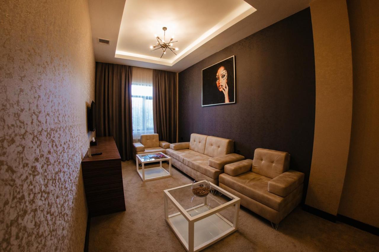 Hillmond Hotel Baku Exterior foto